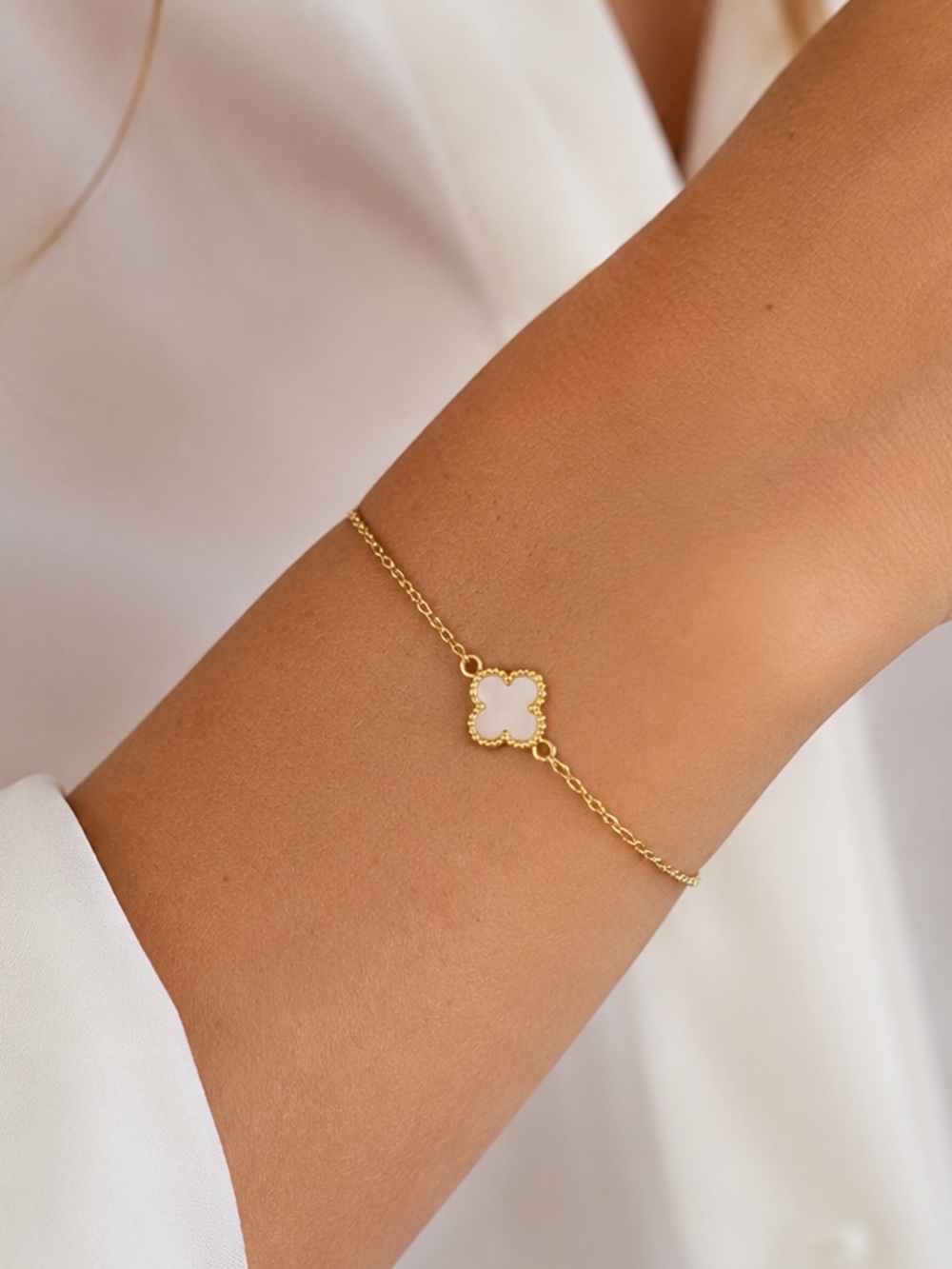 Mia Fiore 14kt Gold Plated Clover Bracelet Made in Italy NWT  Adjustable Jewelry